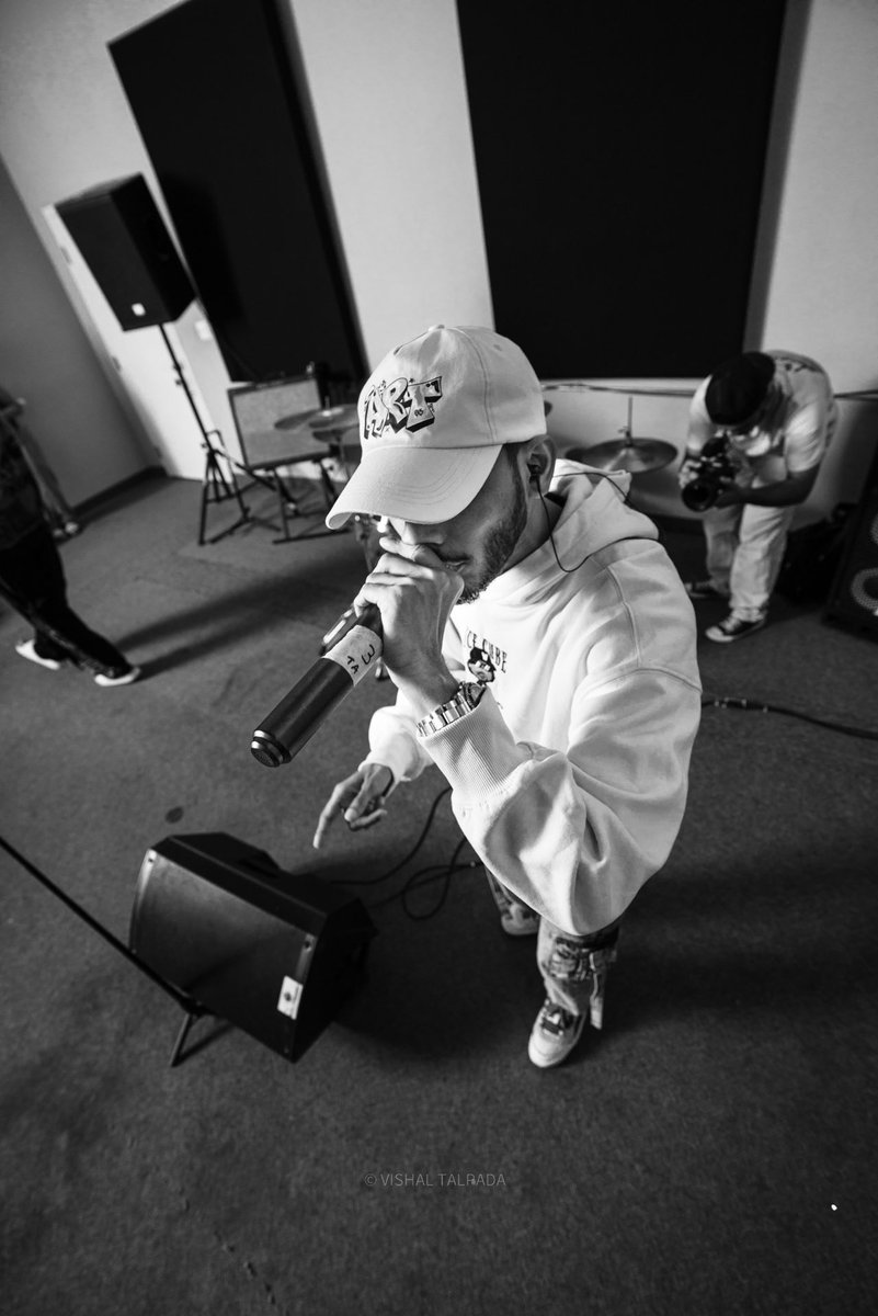 talhahanjum's tweet image. Jam Chambers, Ontario. 🇨🇦