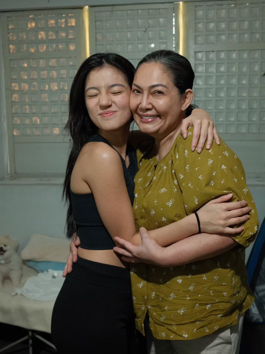 Waiting for the teaser drop

MEET DA FACUNDOS 
#MeetGreetAndBye
#MGBTeaserLaunch
#BelleMarianoAsGERI