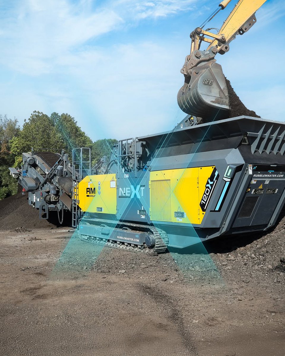 GCC_Olayan's tweet image. Feeding the crusher efficiently is key, but monitoring everything else can slow down your workflow.

With RUBBLE MASTER, you stay in control thanks to an advanced operating system and real-time insights so you can focus on what truly matters: maximizing output.

#RUBBLEMASTER