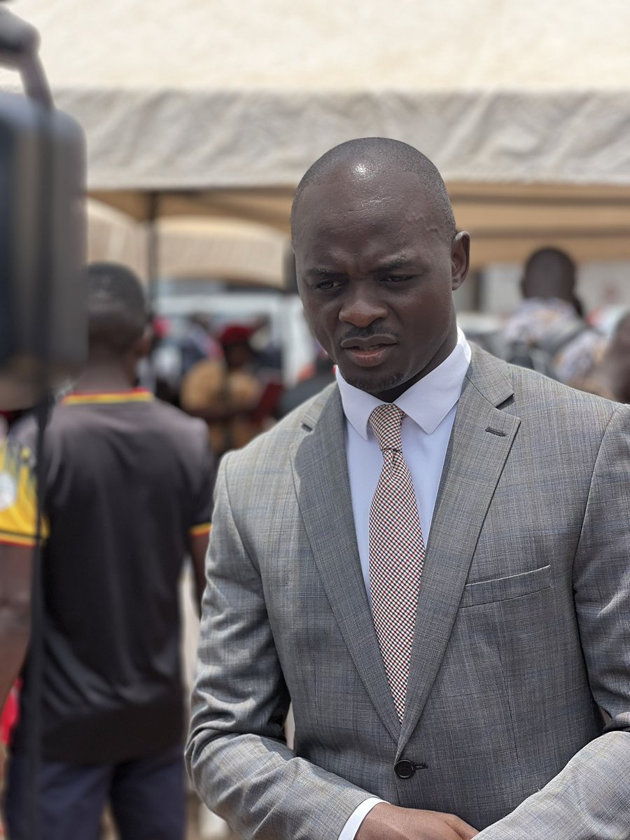 Pliam_'s tweet photo. Hon @EvansKanyike addressing the media shortly after the vetting today at the party headquarters ahead. https://t.co/8agEfbcmXg