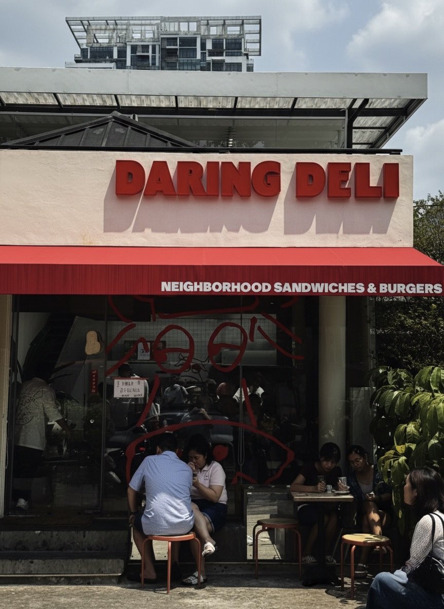 saltandwaves's tweet photo. enak sih!! tapi porsi ini sungguh mengenyangkan! 🍔🥪 https://t.co/nHaeKhJ3zR