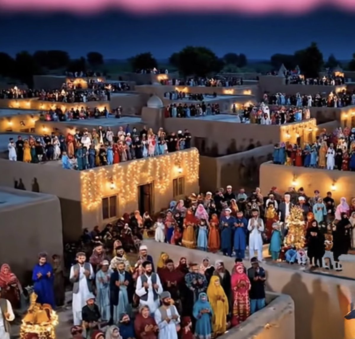 مشنِ نور کا پیغام  : اللہ کی بارگاہ میں سر جھکا کر
آؤ مل کر آذان کی صدا کو فلک تک پہنچائیں
آفات اور ظلم سے نجات کی دعائیں مانگیں
20 ستمبر رات 9 بجے
#مشن_نور