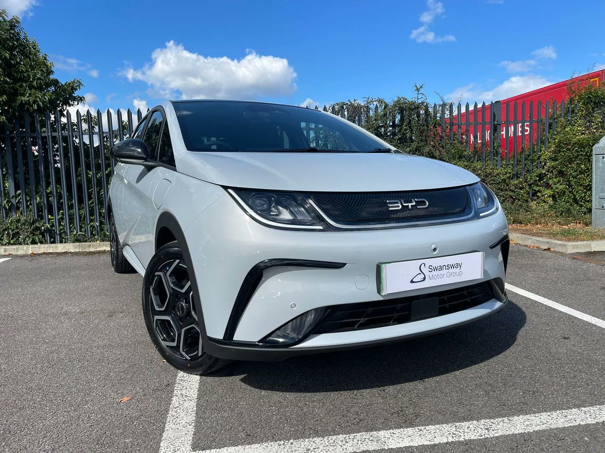 swanswaygroup's tweet image. 𝗜𝗖𝗬𝗠𝗜 | The New BYD Dolphin 🐬

Quickly becoming one of BYD&apos;s more popular models, the versatile hatchback has had a freshen up this year!

From new colours to improved technology, why not find out what else is new? ⬇️
🔗 monkeylink.co/006642

#BYD | #BYDDolphin | #EVs