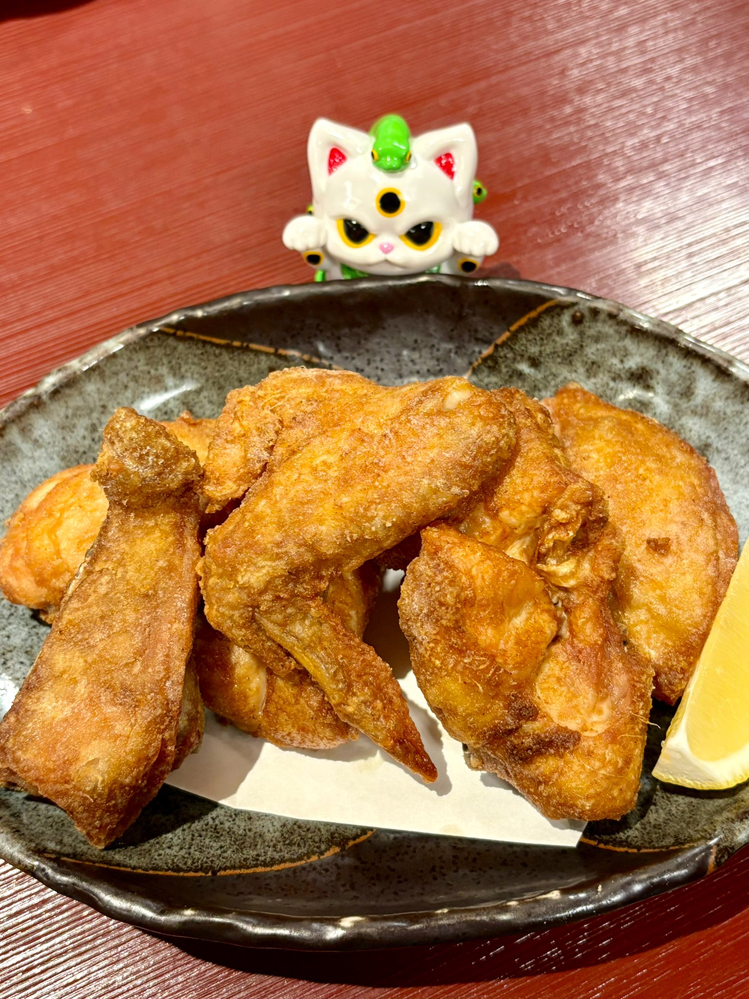 ニャスラ　スドラ　ワンフェス ニャスラ スドラ ワンフェス ニャスラ (@meowwwthra) / X