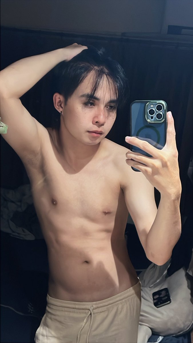 ดล tweet media