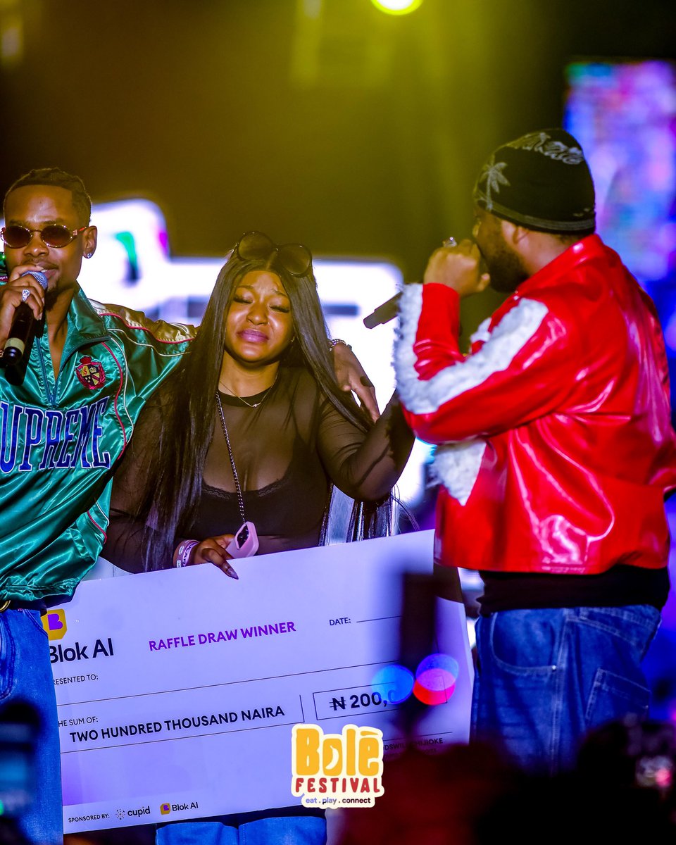 getblokai's tweet image. Our highlight of Bole Festival!🔥🔥

Destiny walking home with a ₦200k cash prize — all thanks to Blok AI! 🥳🤩

This moment was truly priceless, and it’s only the beginning of many more to come.