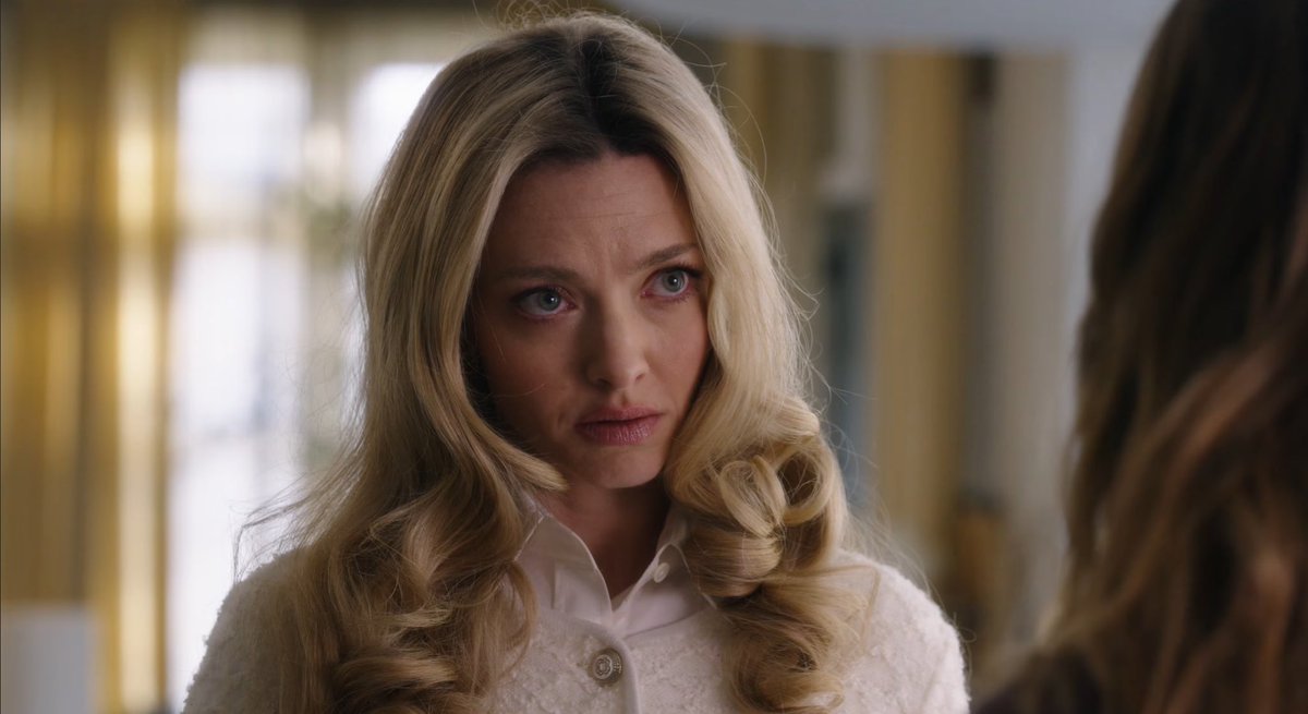bullock25's tweet image. Curioso lo de Amanda Seyfried: en #Venezia82 sonaba para el Oscar #BestActress con The Testament of Anne Lee, pero sin distribuidora lo tiene difícil. Ahora, con La asistenta (thriller bestseller, vibes Gone Girl), podría ser una opción en supporting al tener a una major detrás.