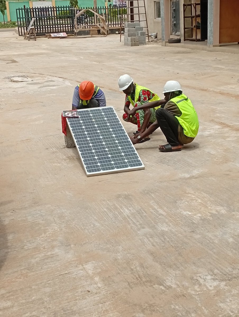 YuniVoltTech's tweet image. Join our cutting-edge programs designed for students eager to master tech and innovation. Learn from industry experts, gain hands-on skills, and launch your career in no time. Enroll today at Yunivolt Academy—where your potential meets opportunity!
#Yunivolt
#YouthEmpowerment