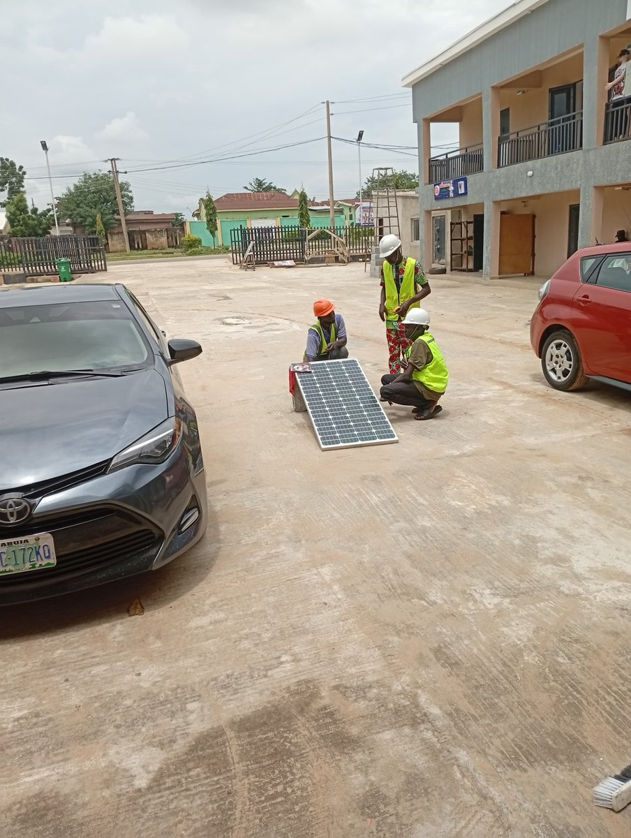 YuniVoltTech's tweet image. Join our cutting-edge programs designed for students eager to master tech and innovation. Learn from industry experts, gain hands-on skills, and launch your career in no time. Enroll today at Yunivolt Academy—where your potential meets opportunity!
#Yunivolt
#YouthEmpowerment