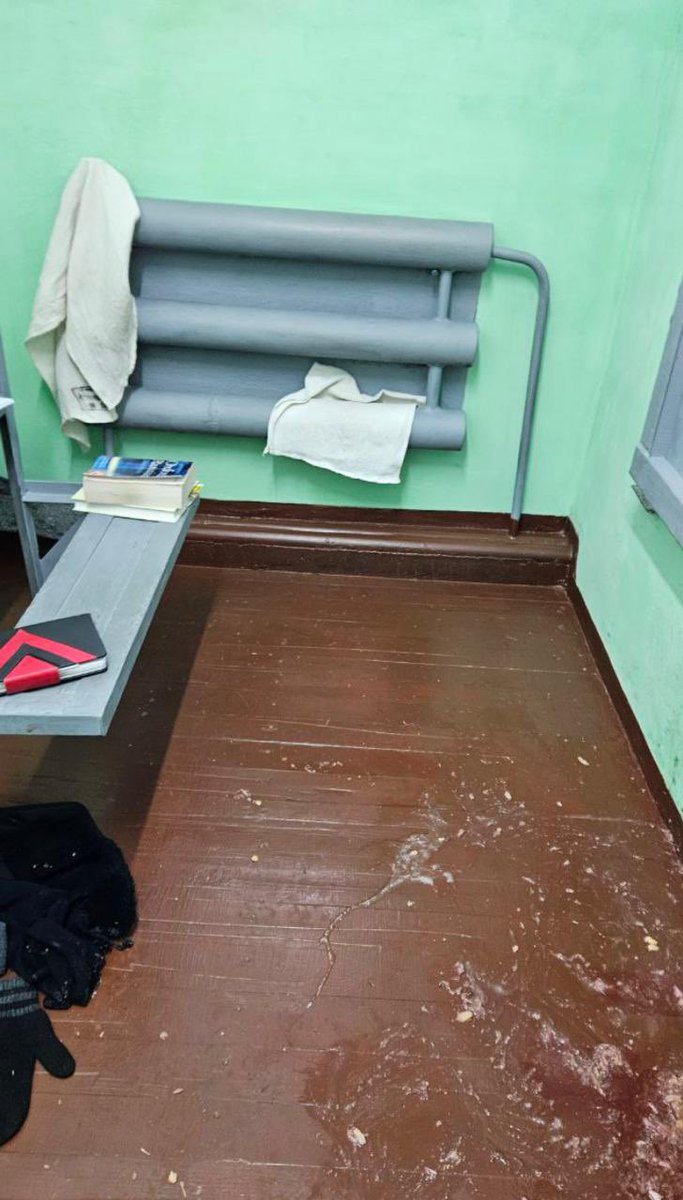 Очень хочется, чтобы Владимир Путин реализовал свою мечту о жизни до 150 лет. Вот здесь.