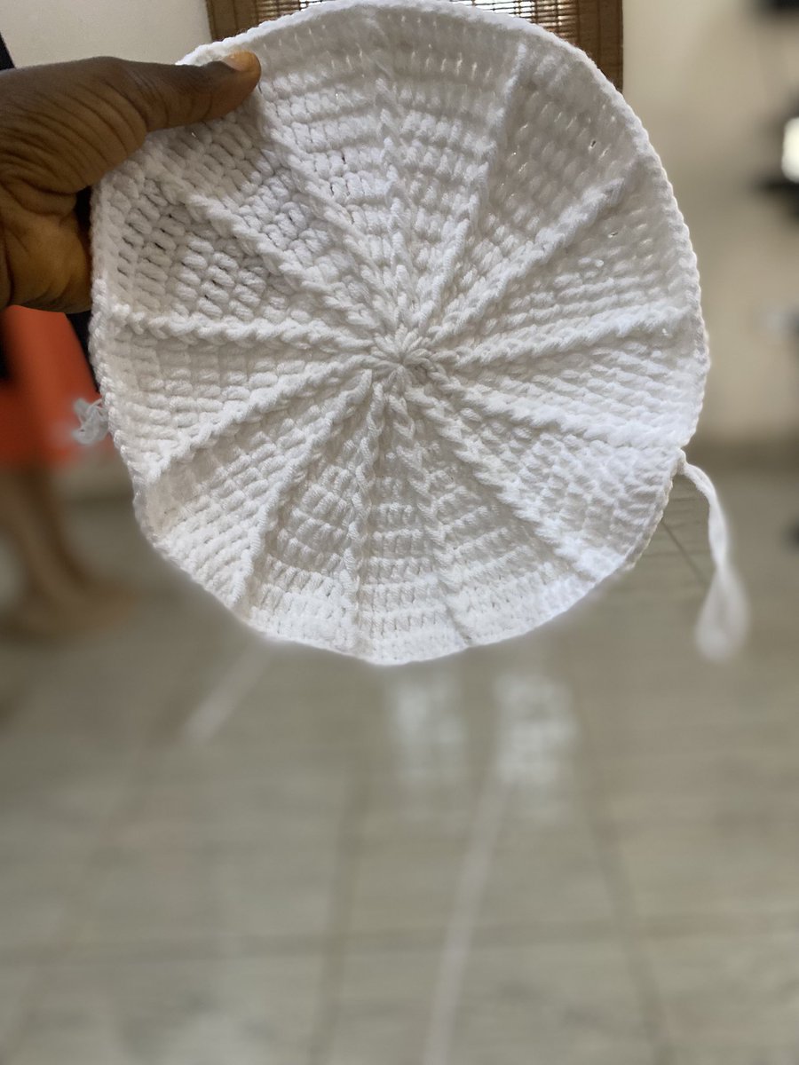 nojeebah2's tweet photo. Learnt how to crochet a beret today and I’m already on my second one 🥹🧶 Can’t wait to see how they turn out!🥹😍 https://t.co/FekAs0cjKM