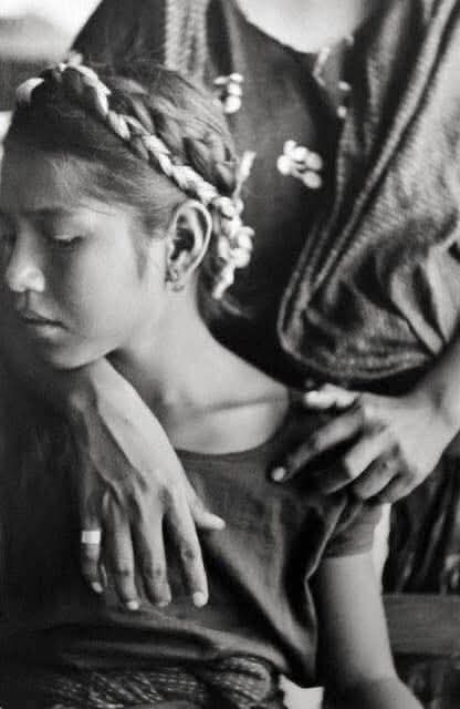 “I am a child with an old soul. I see magic in everything, but at the same time, everything tires me because I feel everything so very deeply.” 
Juansen Dizon

Henri Cartier Bresson