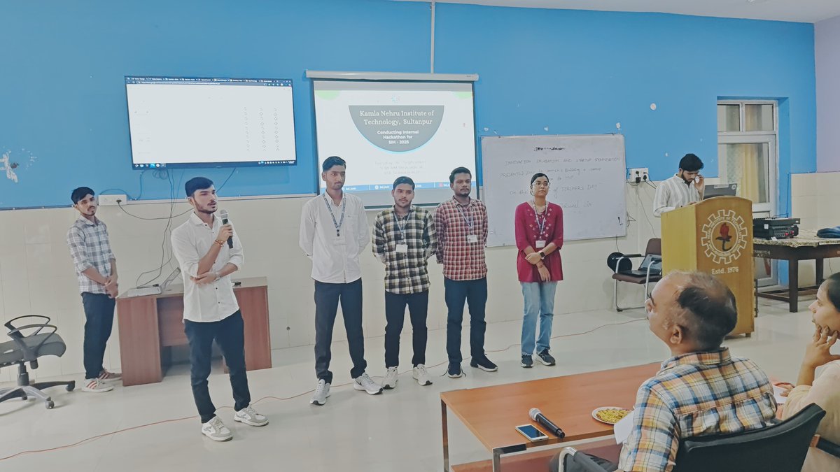 iisf_knit's tweet photo. On 16th September, IISF KNIT, Sultanpur proudly hosted Smart India Hackathon 2025, where young innovators came together to propose their unique solutions to the problem statements.
The event was graced by our Respected Jury Members. Some glimpses
#sih2025 #smartindiahackathon2025 https://t.co/YevYzvbcqp