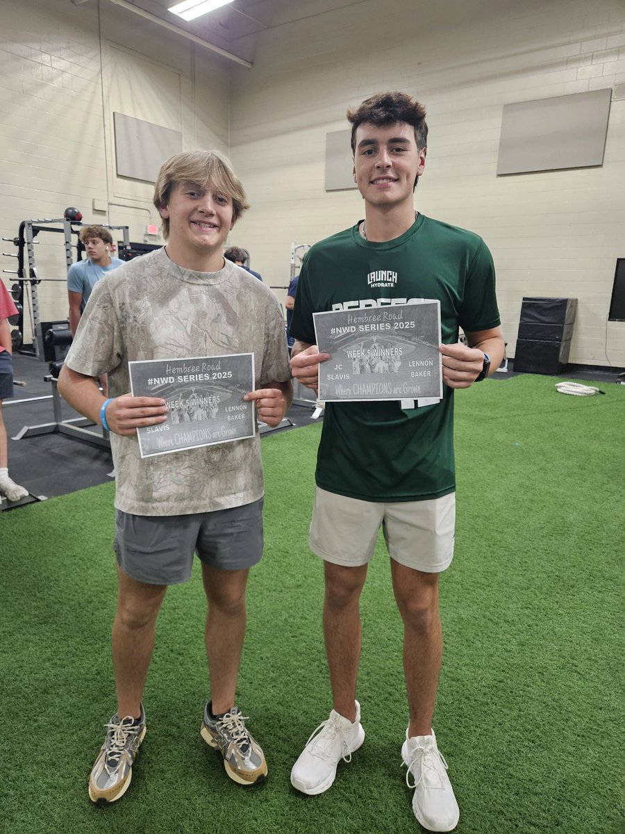 PBBplayerDev's tweet image. Wk 5 #NWD update 

Congrats to 
#Slavis/ #Baker for highest partner score

Congrats to our straight A+ players 
@DREWABNEY11
#rdnelson
@Lukewinbush
#hunterbradford

Shoutout to our SR leadership team
@benhill081
@Jacob_israel2
#KaydenCampbell 
For mentoring our freshman lifters