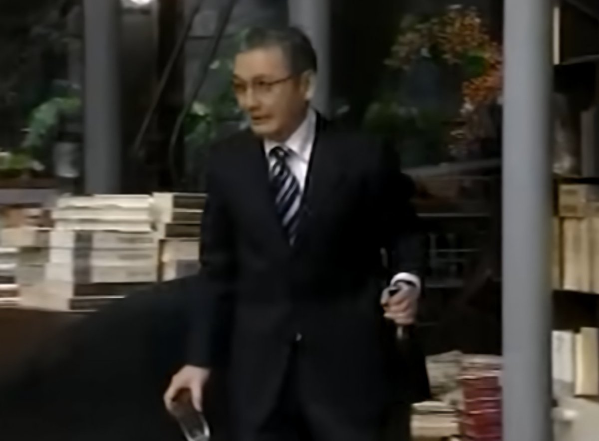 2004年3月26日の｢#ニュースステーション｣の最終回のエンディングでは
