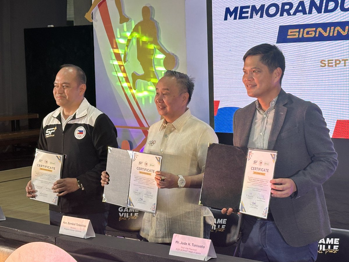 FOR THE ATHLETES 🇵🇭

The Philippine Olympic Committee, Sportsplus, and connectivity partner Smart Communications, Inc. have officially sealed their partnership through a ceremonial memorandum of agreement signing.