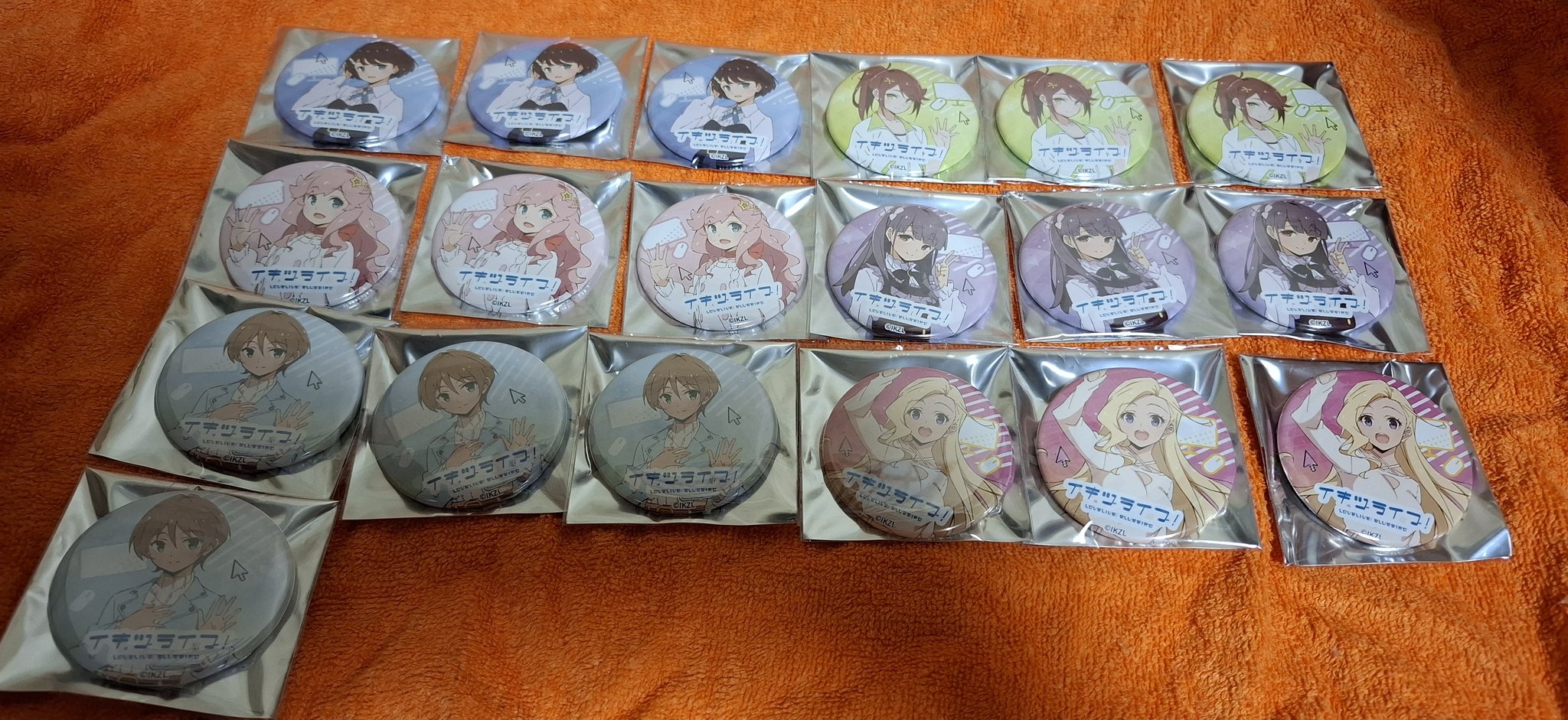 イキヅライブ！　麻布麻衣　缶バッジ 14個セット ラブライブ　バラ売り可能 ラブライブ！スクールアイドルフェスティバル しかくい缶バッジ