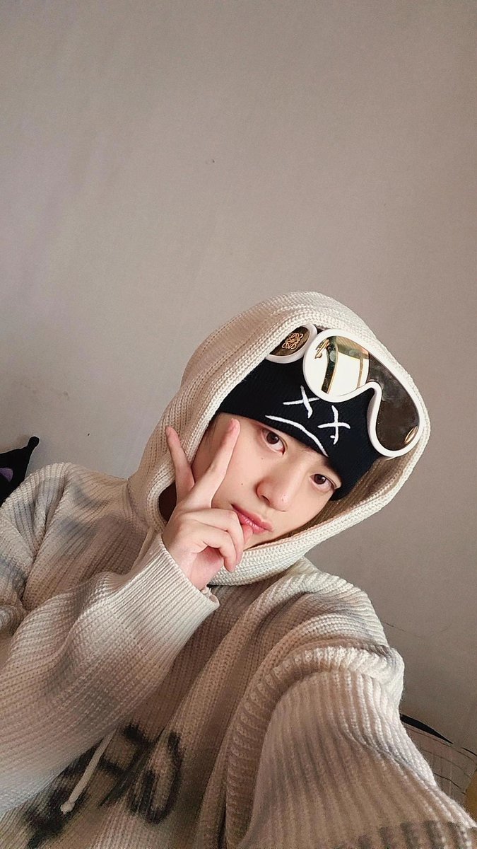 FANTASY BOYS_Member tweet media