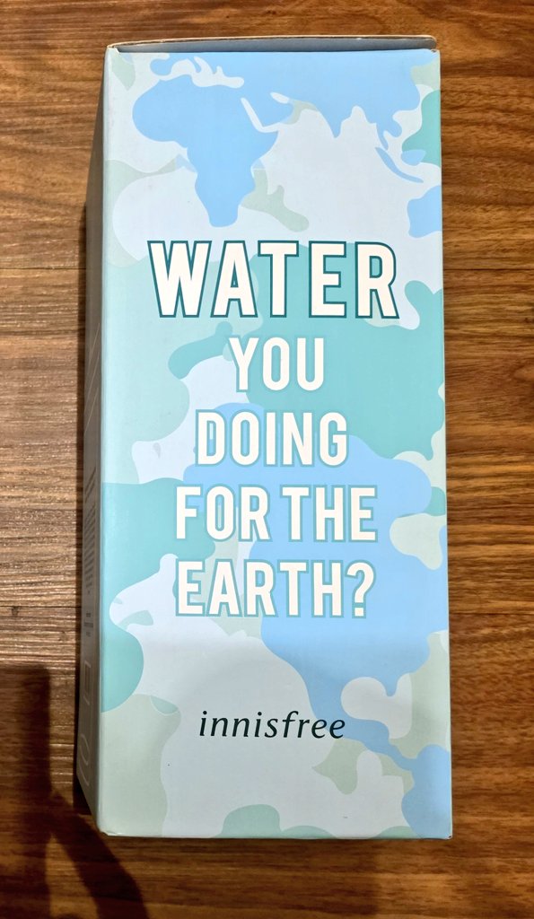 Louis_Giveaway's tweet photo. 🥤 [#Giveaway #15] 🥤

Kali ini aku mau giveaway tumbler innisfree sesuai foto untuk 1 (satu) orang pemenang. 😉

Syarat: 
- Follow akun @Louis_Giveaway .
- Like, Retweet &amp; Komen "Aku mau tumbler innisfree" di postingan ini.

Close: 22 September '25 23:59

Ongkir aku yg tanggung. https://t.co/Ra7PMIJdNd