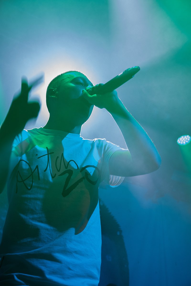 O2AcademyIsl's tweet image. #OnThisDay in 2019: A 19 year old @OfficialAitch marked his growing popularity with a sold out show here in support of debut album ‘AitcH20’ 😎
Who joined us for this one?
📸 Liv Rook
#Aitch #O2AcademyIslington #London