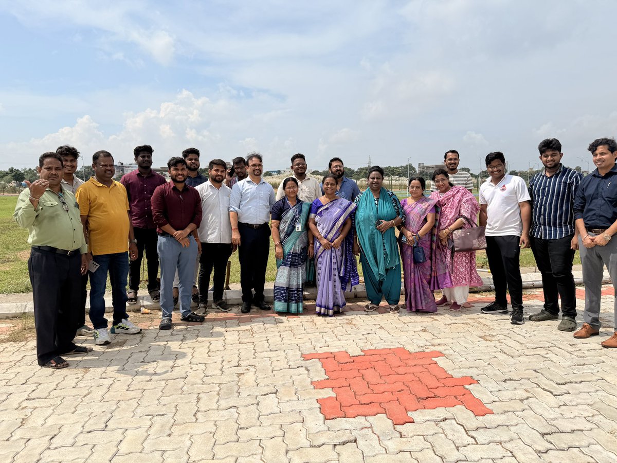 “ମୋ ମା’ଙ୍କ ନାମରେ ଗୋଟିଏ ଗଛରୋପଣ।”

#EkPedMaaKeNaam