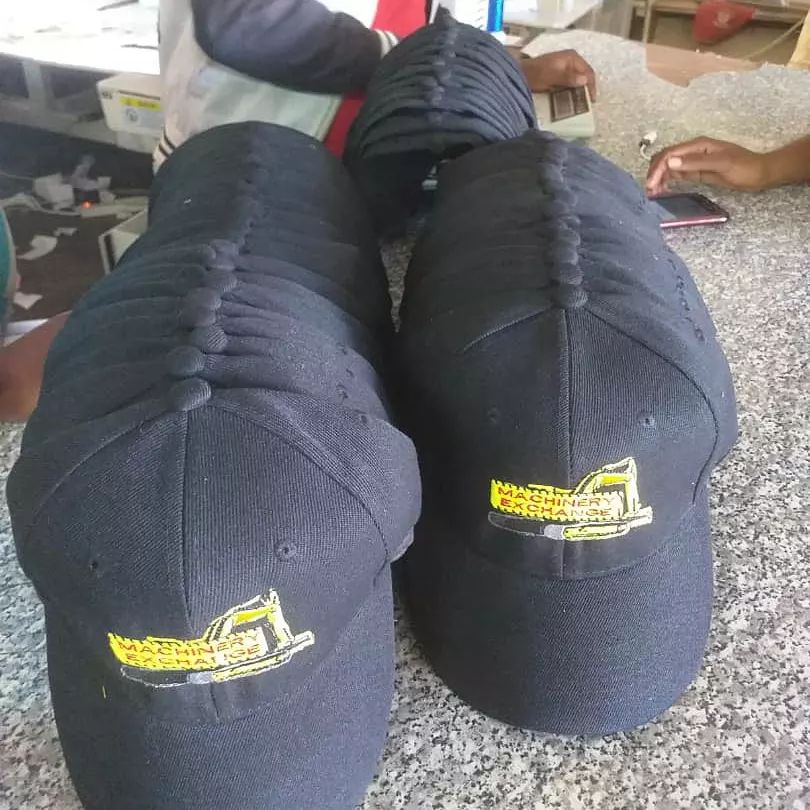 BlacktoeZW's tweet photo. A branded cap isn’t just an accessory — it’s a walking billboard. 

Every time someone wears it, your logo travels with them: into offices, gyms, events, and even social feeds

Order our 100 pack combo

#branding #caps #queenssportsclub #perfumelovers #fragrancelovers https://t.co/vkvvyN4HFT