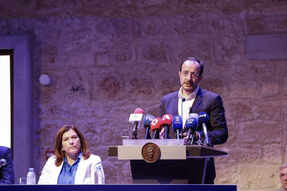 Υφυπουργείο Πολιτισμού- Deputy Ministry of Culture (@depminculturecy) on Twitter photo 📍Ανάμεσα στα 75 έργα, συνολικού προϋπολογισμού πέραν του €232 εκατ., στα οποία αναφέρθηκε ο Πρόεδρος της Δημοκρατίας <a href="/Christodulides/">NikosChristodoulides</a> κατά τη συνάντηση του με τους φορείς της Επαρχίας #Πάφου σήμερα, συγκαταλέγονται:
📌Η δημιουργία Πολιτιστικού Πάρκου
📌Η κατασκευή αμφιθεάτρου 📍Ανάμεσα στα 75 έργα, συνολικού προϋπολογισμού πέραν του €232 εκατ., στα οποία αναφέρθηκε ο Πρόεδρος της Δημοκρατίας <a href="/Christodulides/">NikosChristodoulides</a> κατά τη συνάντηση του με τους φορείς της Επαρχίας #Πάφου σήμερα, συγκαταλέγονται:
📌Η δημιουργία Πολιτιστικού Πάρκου
📌Η κατασκευή αμφιθεάτρου