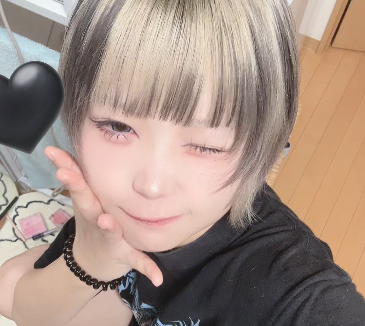 shizuku_bbts's tweet image. 今日の23時〜です！
御子神シズクふぁんくらぶ #しずくちゃんのたからばこ で待ってるよ~❣️

入会の方はこちら♡
shizuku-bbts.bitfan.id