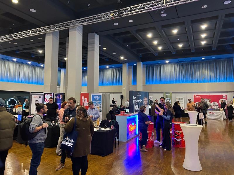 📢 Our Pub Power Roadshows have begun! 🚌

Today we are in Leeds for the first of four roadshow trade fairs to support our Partners as they get ready for a mega Christmas. 🎄

#pubs #roadshow #conference #Hospitality #TradeShow