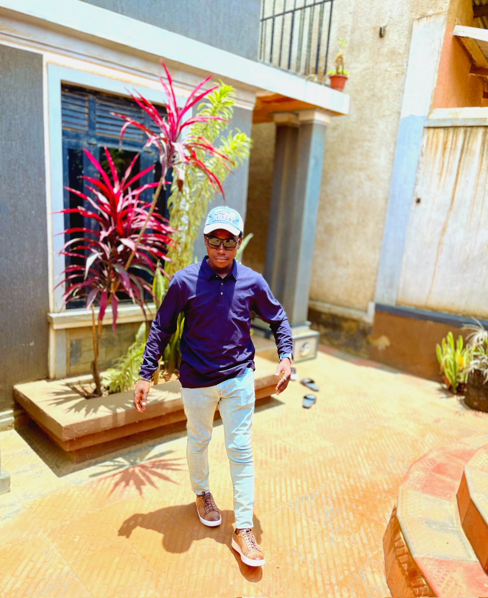 📻Week midway, same lively vibes on the air!
🔨Tubateere, Kaseti🎛️Eborooge #VisionJam
#mbrOrikamireAkababi