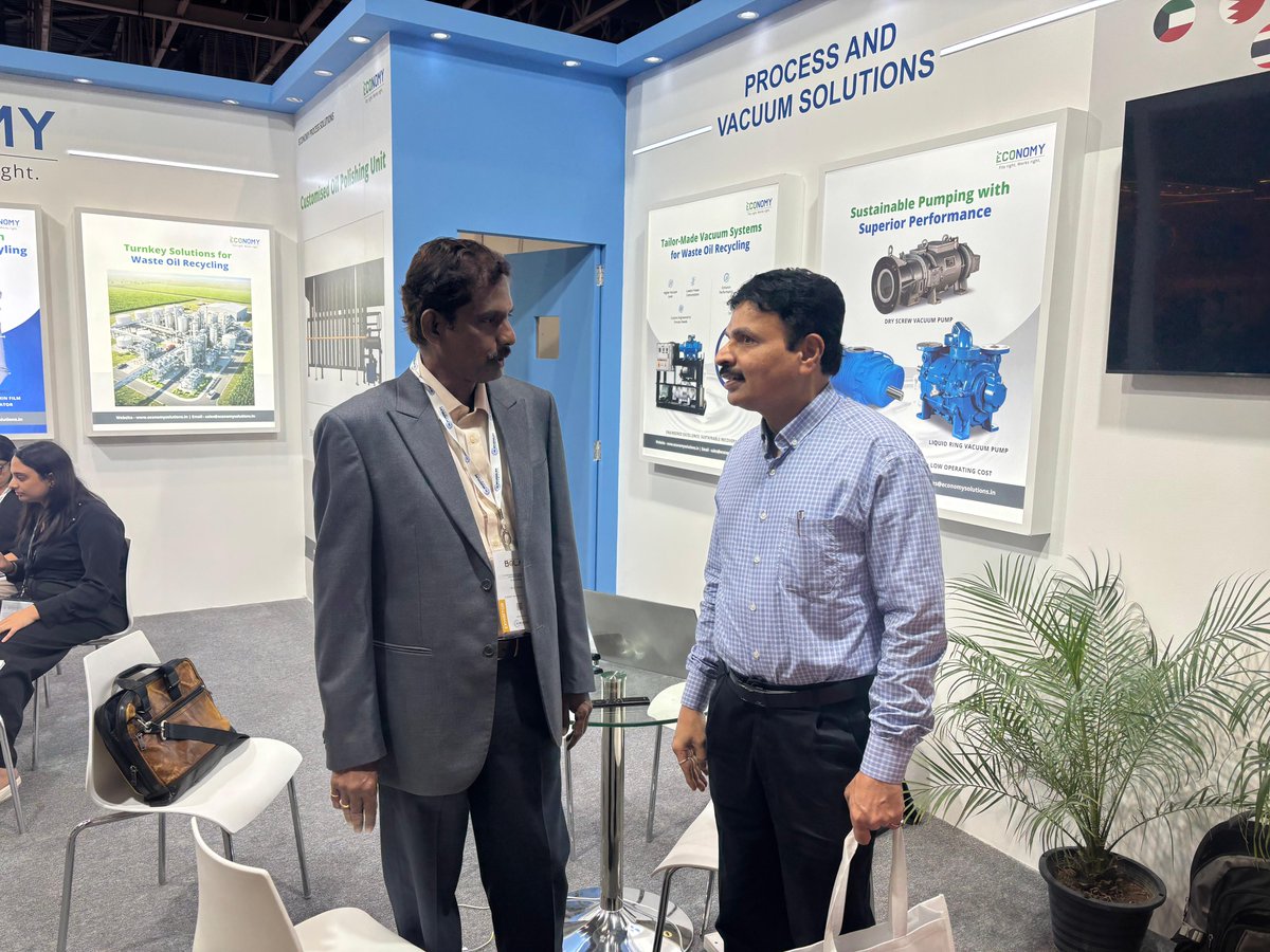 Economyprocess's tweet image. Last few hours at #BOLAT2025!
Thank you to everyone who visited us at Stall B230.
If you haven’t yet, this is your final chance to explore our vacuum & process solutions for the lubricants & additives industry.
#VacuumTechnology #ProcessSolutions