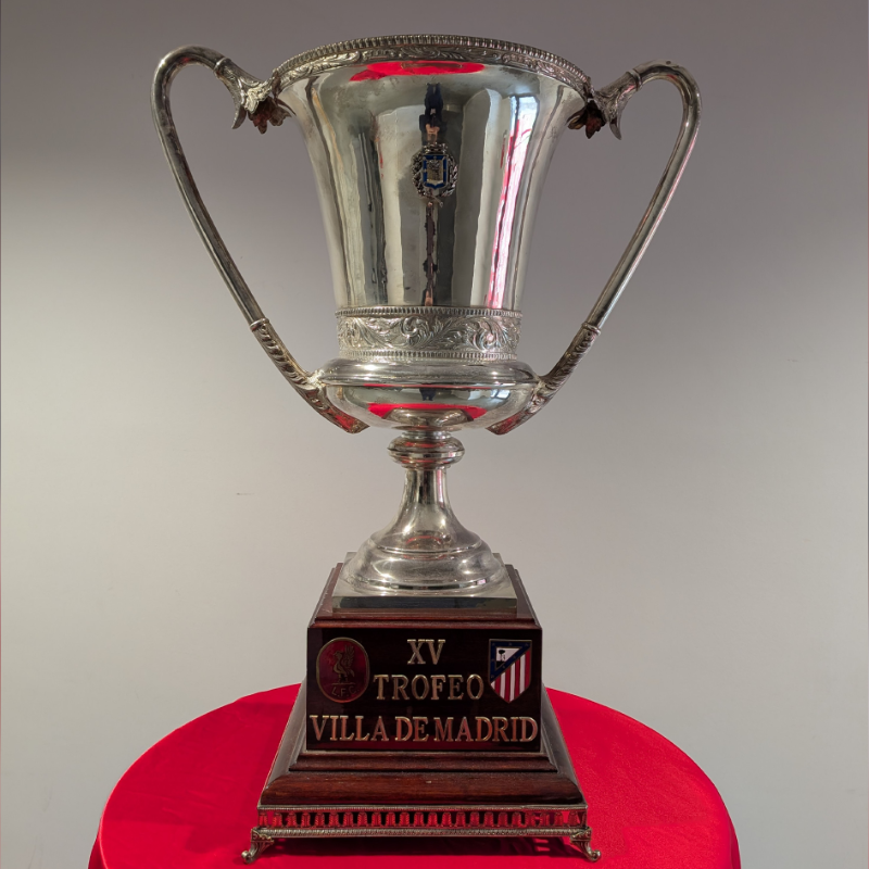 LFC's tweet photo. Among the hundreds of trophies currently housed in Liverpool FC’s museum collection, there is one that literally stands head and shoulders above the rest. 🏆