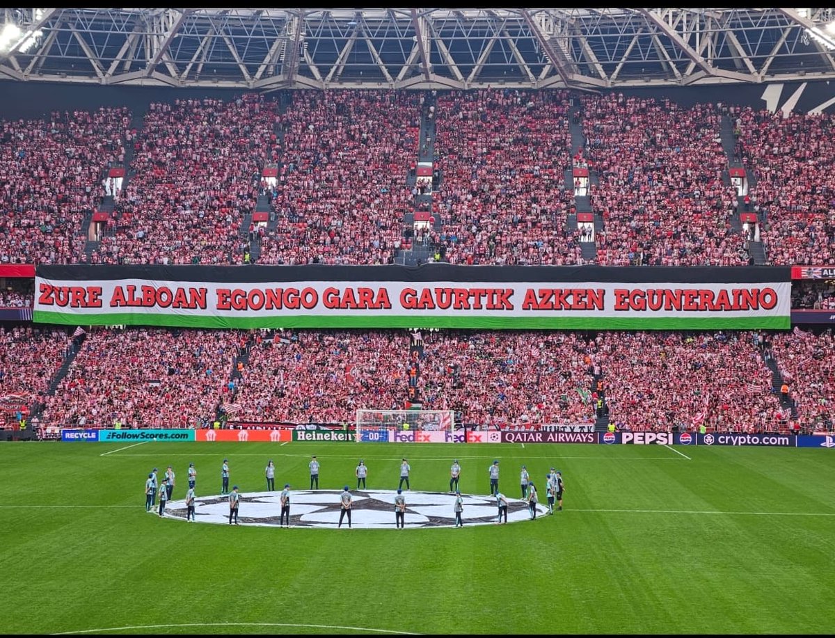 ICHHarmaila's tweet photo. 3.933 egun geroago bueltatu gara, baina gure hautua beti izan da berbera: 

"Zure alboan egongo gara, gaurtik azken eguneraino!"

AC-Arsenal 2025-09-16 https://t.co/K33Ace0c6X