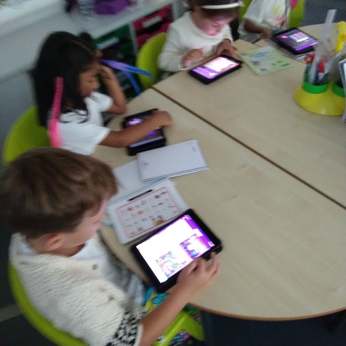 Year 2 rocked out for TTRS day on Monday completing a variety of activities like orienteering, a scavenger hunt, TTRS iPad practise, and a good old air guitar battle too 🎸👨‍🎤👩‍🎤🤘🤘🤘