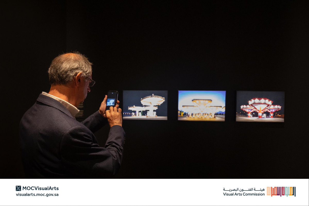 مقتطفات من افتتاح معرض حي عينك: تصوير فوتوغرافي معاصر من المملكة العربية السعودية ضمن التفعيلات الثقافية في مبنى "أبازيا" بالبندقية.

يستمر المعرض إلى تاريخ 10 أكتوبر 2025…

#جائزة_المملكة_الفوتوغرافية_في_البندقية
#هيئة_الفنون_البصرية