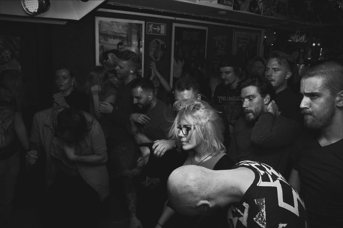 SetBeforeUs's tweet image. Throwback to the last time we played live, Stockholm 2019. 

Where did you see us live? 

#metalcore #metal #sweden #setbeforeus #stockholm