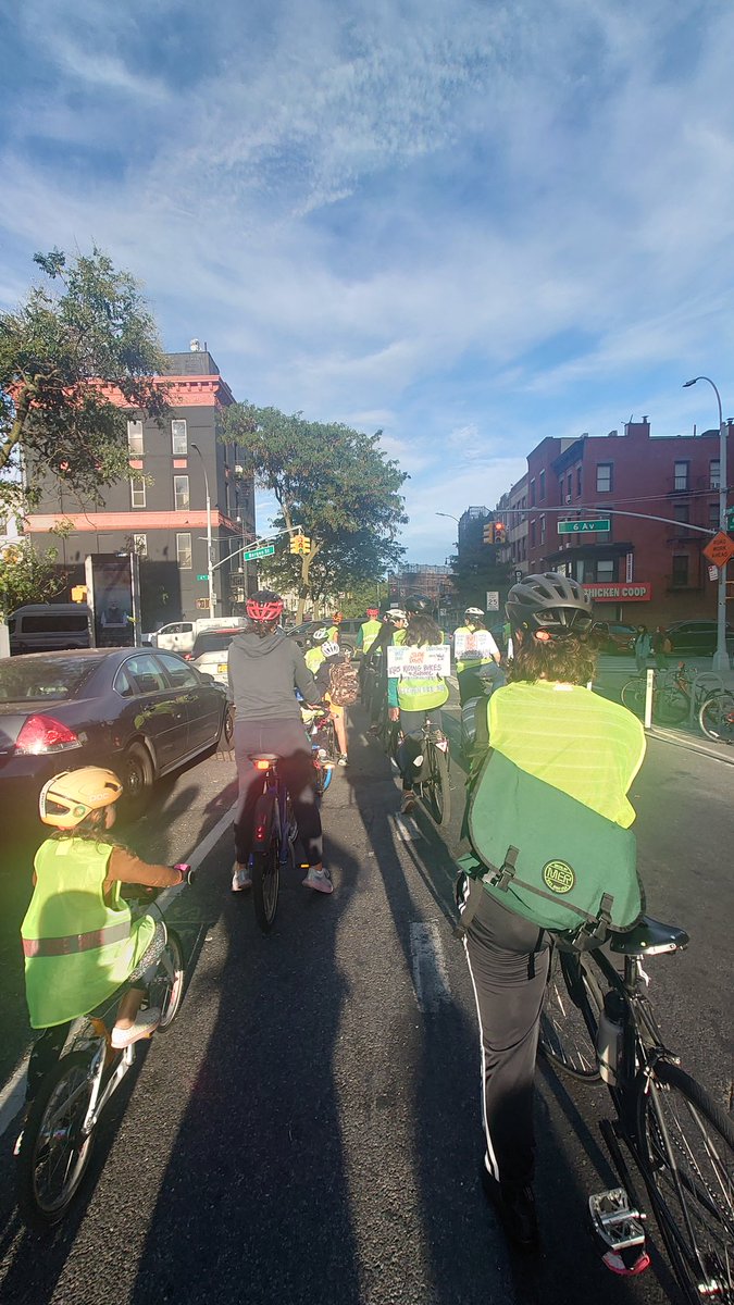 Bergen Bike Bus BK tweet media