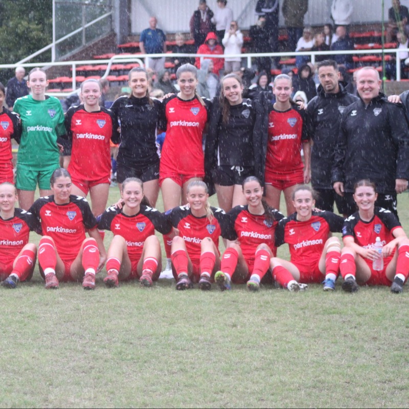 FAWNL's tweet photo. AM: Great North Run 🏃‍♂️
PM: derby win ⚽️

@DurhamCestria manager @Ticky1977 packed it all in one #FAWNL Sunday.

Find out more  👇