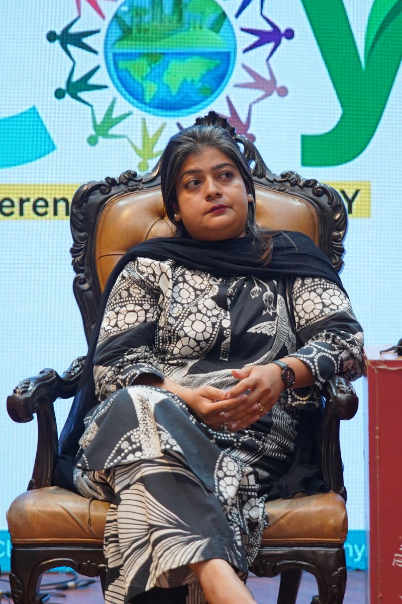 NYCCC_PK's tweet photo. Panel 2 Highlights – COY Punjab Chapter 2025 ✨🌍

One of the most powerful sessions of the Conference of Youth (COY) – Punjab Chapter 2025 focused on:

“Role of Youth, Women, Faith, and Governance in Tackling Floods & Smog.” 🌱⚡

This timely discussion explored how youth leadership, women’s empowerment, faith-based values, and good governance must come together to build climate resilience in the face of two of Punjab’s most pressing challenges: floods and urban smog.

🎙️ Our Esteemed Panelists & Contributions:

Ms. Zile Huma @ZileHumma_1 – Deputy Secretary, Governor House Secretariat Punjab
Spoke on the role of governance and policy frameworks in enabling effective climate action and resilience building.

Dr. Sadia Zia – University of Central Punjab (UCP)
Shared academic perspectives on sustainable solutions and the importance of research-driven strategies for tackling environmental crises.

Ms. Rabia Dar – Bargad Organization for Youth Development
Emphasized the strength of women and youth as changemakers and highlighted how community mobilization can shape sustainable outcomes.

Ms. Khuldiya Sattar – Native Youth Club for Climate Change (NYCCC)
Urged young people to lead by example, stressing that collective action and youth-driven advocacy are key to combating smog and flood risks.

This session underscored that climate resilience is not just technical — it’s social, cultural, and political. Tackling crises like floods and smog demands collaboration across generations, genders, institutions, and communities. 🌍✨

#COYPunjab2025 #NYCCC #Bargad #YouthForClimate #Floods #Smog #WomenInClimate #Governance