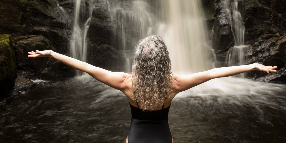 halosedgedrink's tweet image. Our drinks are made for people who want wellness tools that are natural, effective, and transparent. Learn more about why we created Halo's Edge zurl.co/YFT4z 

#HalosEdge #SipBoldlyLiveBrilliantly #NaturalFocus #CalmEnergy #AdaptogenicDrinks #SoberCurious