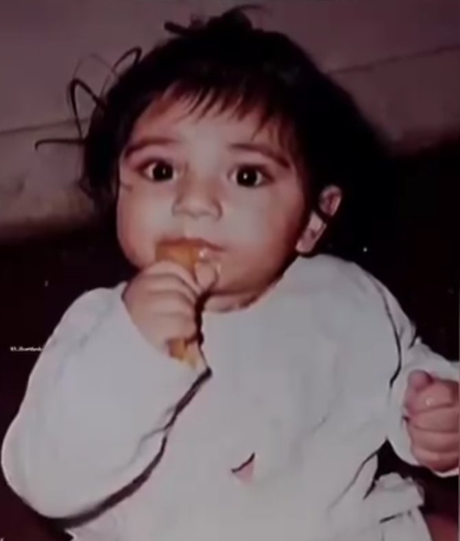 KVTheNaughtiest's tweet photo. Who knows that this kiddo will rule hearts of so many people when he will grow!! 
#HBDKaranvirSharma https://t.co/A6E17mh5sv