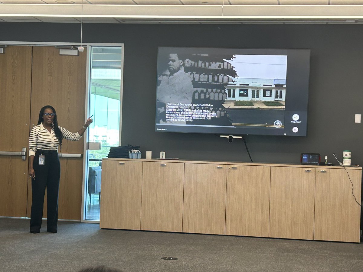 APD on Monday and Housing Planning on Tuesday. AustinCorps students are engaged and learning. They also got a glance into how the City of Austin work to preserve the history of the city. <a href="/NortheastECHS/">Northeast Early College High School</a> <a href="/AISD_CTE/">Austin ISD - Career & Technical Education</a>