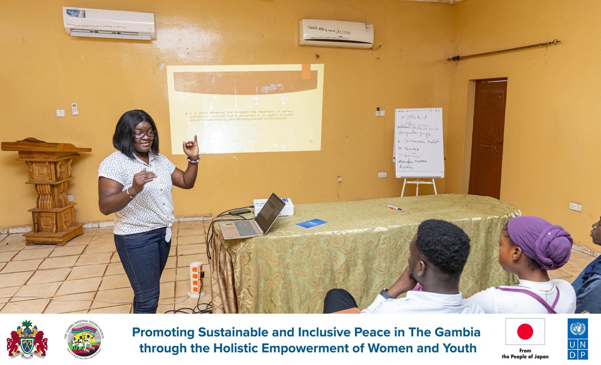 UNDP_TheGambia's tweet image. UNDP in partnership w/t 
@JapanGov under the #JSB 🇯🇵 project has launched a 2️⃣ day workshop on #YPS &amp;amp; #WPS for youth in WCR.
 
The training represents a shift from policy to practice, working with youth on the NAP launched in partnership with @MOYSTheGambia &amp;amp; @NYCGambia.