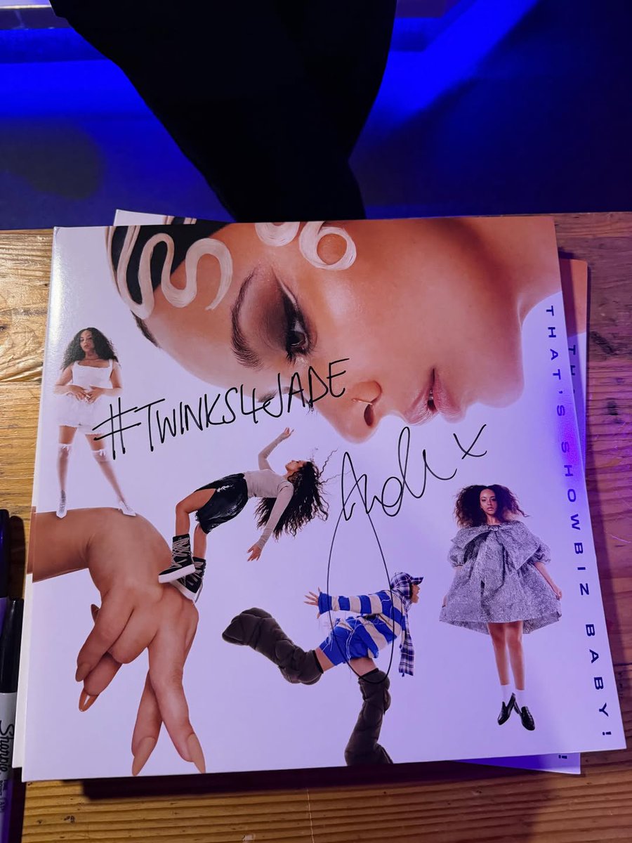 jadethirlwall's tweet photo. All around the towns and everything for That’s Showbiz Baby!

Ps YOU can get a gorgey GLITCH tee with the new limited edition bundle from my official store ♥️ grab before they’re gone my lovelies 🎭

https://t.co/zjQt3ntGuq https://t.co/hAV3lXP5ic