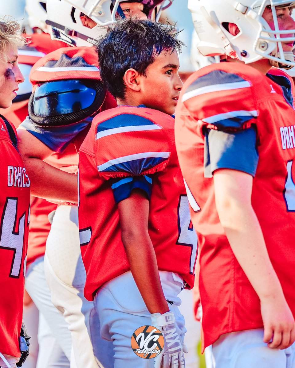 VC__Photography's tweet photo. They kicked me off the field… yet my work still shines under the lights. 💡🏈

Josiah | 7th grade | Dahlstrom Middle School.
Proof that the visuals speak louder than the haters ever will.

#VCPhotography #BudaTX #BoldVisualsBoldAthletes https://t.co/rti3iSXLPw