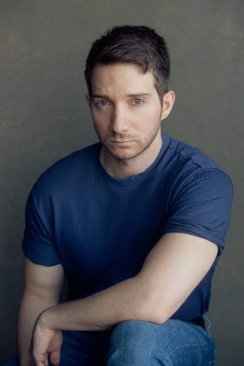It's been a while since I posted on here, but I’m back with some fresh headshots by the awesome Michael Shelford 📸
#actor #CastingCall #headshots