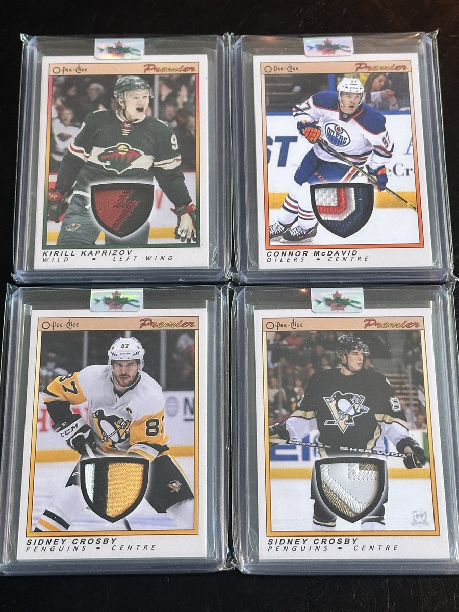 danvincent78's tweet image. The season opening 4 night Hockey Only Stack Sale is next week!

Monday 9/22 - Thursday 9/25. ~8:30pm EST start each night.  Monday is the lower end night, with notting over $100.  Tue - Thu are regular low to very high end nights. 

Freebies/Giveaways and combined shipping…