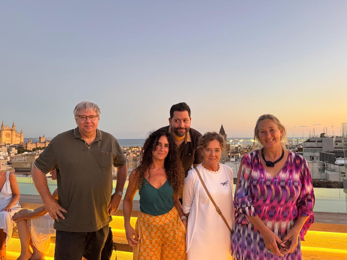 esgb_escmid's tweet photo. The ESGB Executive Board met in person this week to deepen connections, assess the year’s progress, and strategically plan activities for 2026. Great energy and ideas for the future! https://t.co/y47z1qt5Vf