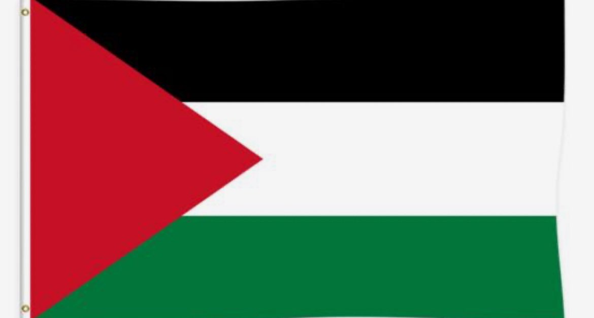 Creéis que Jude Bellingham debería ser expulsado del Reak Madrid por su nombre sionista.
Yo creo que si. Os leo.