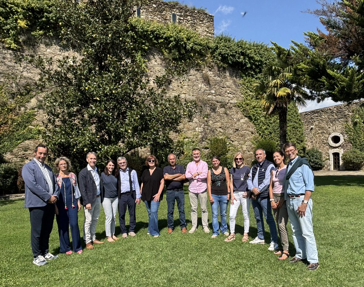 El president de la FCC, juntament amb representants de les associacions federades, ha presentat a La Seu d'Urgell
el 2n Congrés dels Càmpings de Catalunya, que se celebrarà els dies 16 i 17 d’abril de 2026 al <a href="/castelldeciutat/">Hotel El Castell de Ciutat</a>